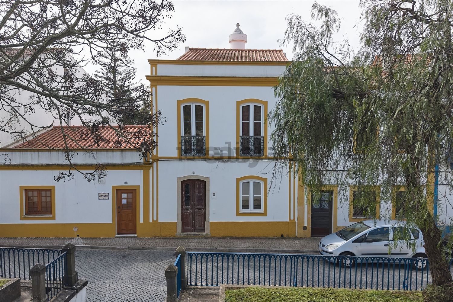 双拼别墅出售在Rua Dom Afonso Henriques, 50 - 外立面