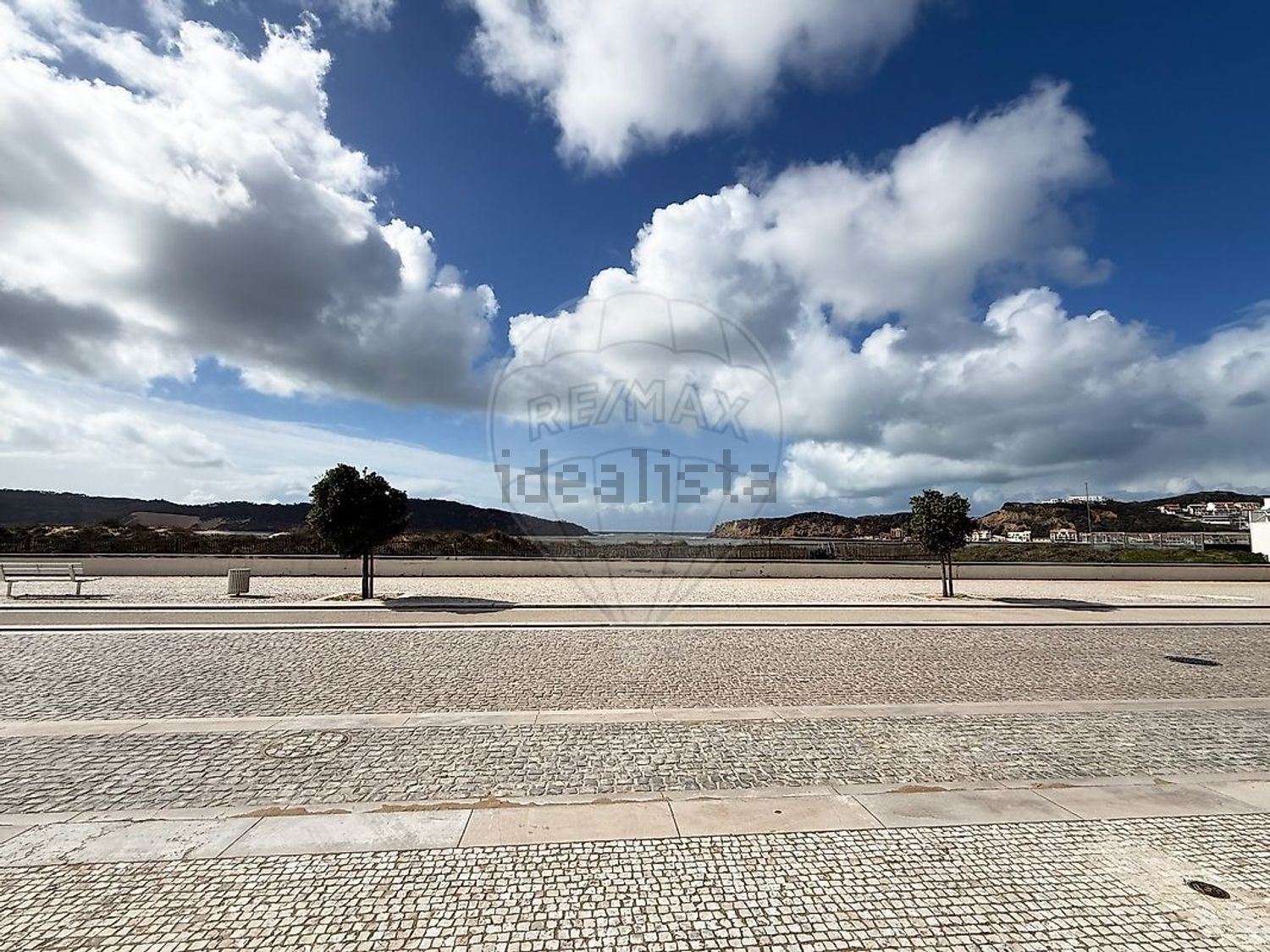 公寓 t3出售在Avenida Marginal - 视线