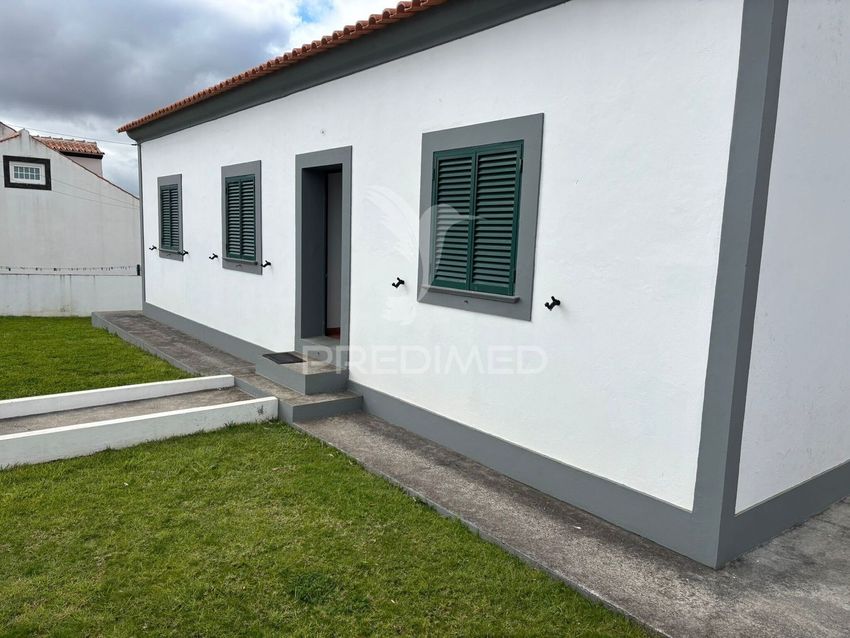 小楼房或独栋别墅出售Canada do Rádio Clube de Angra