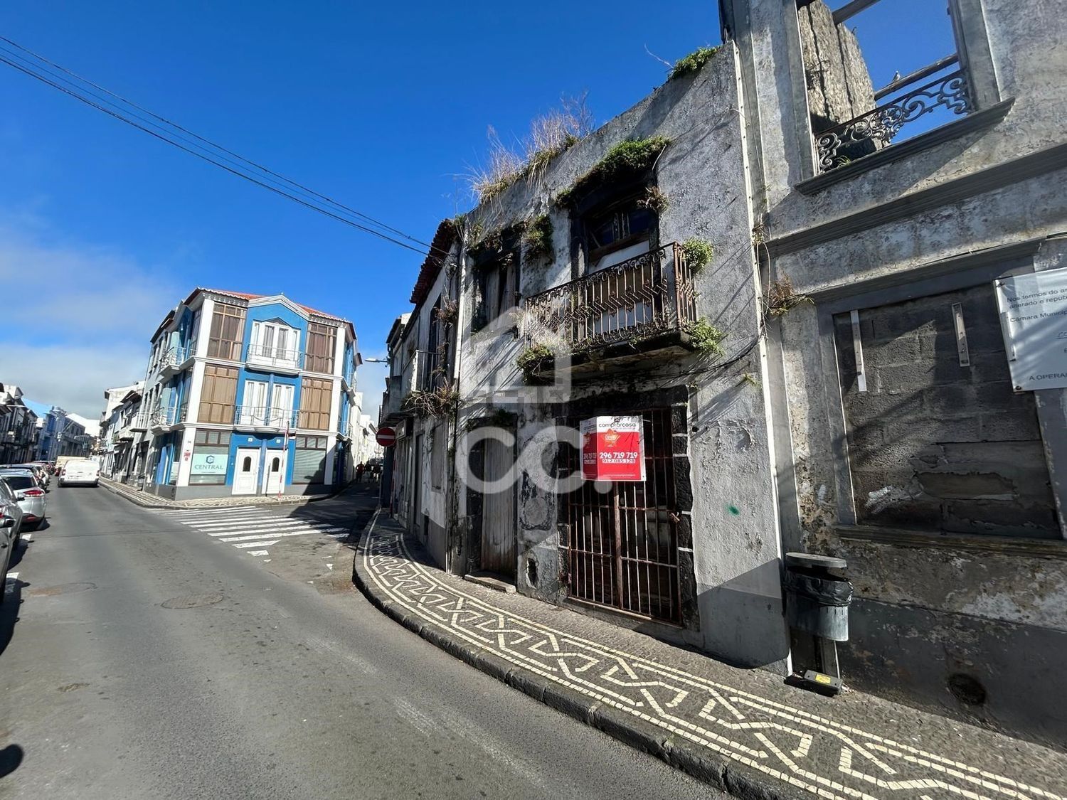 小楼房或独栋别墅出售在São José - 视线