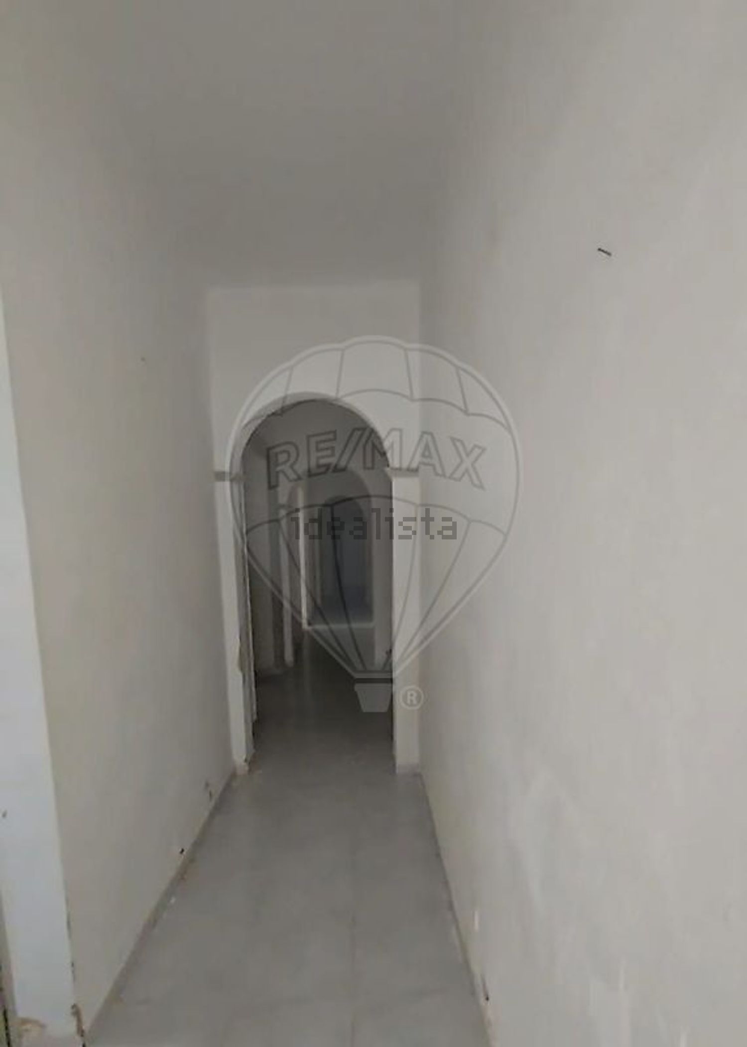 公寓 t3出售在Travessa da Fonte de São Lourenço - 过道