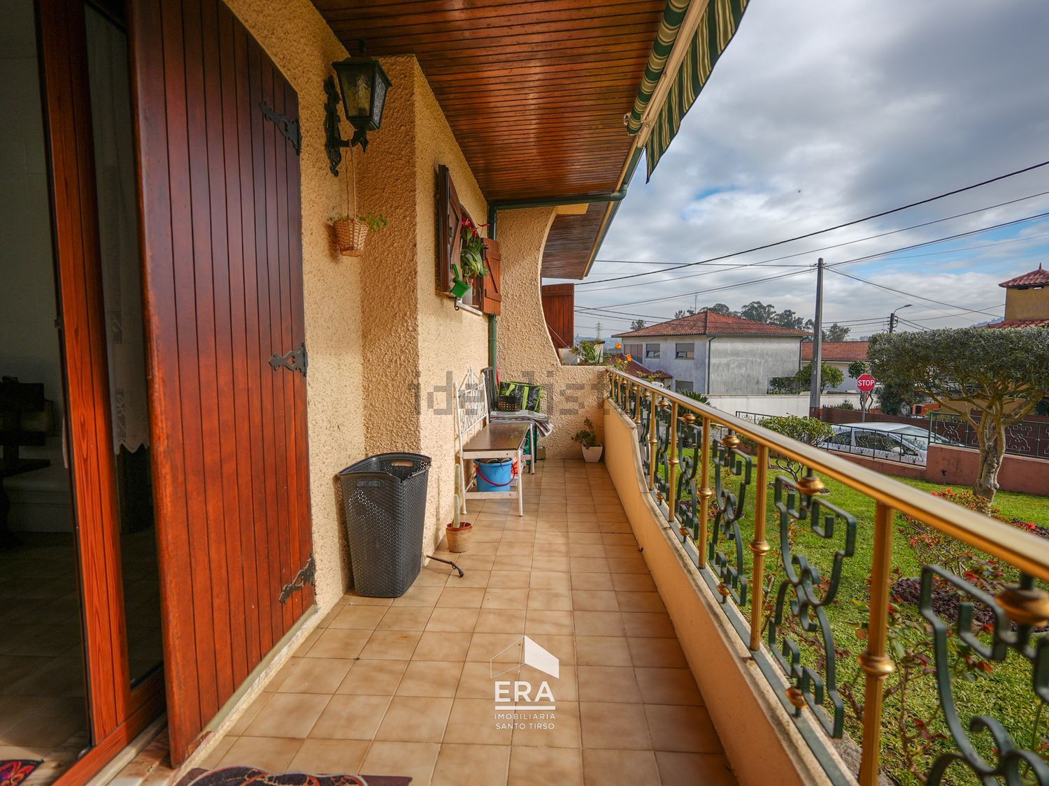 小楼房或独栋别墅出售在Rua Doutor José Cardoso Miranda, 98 - 阳台