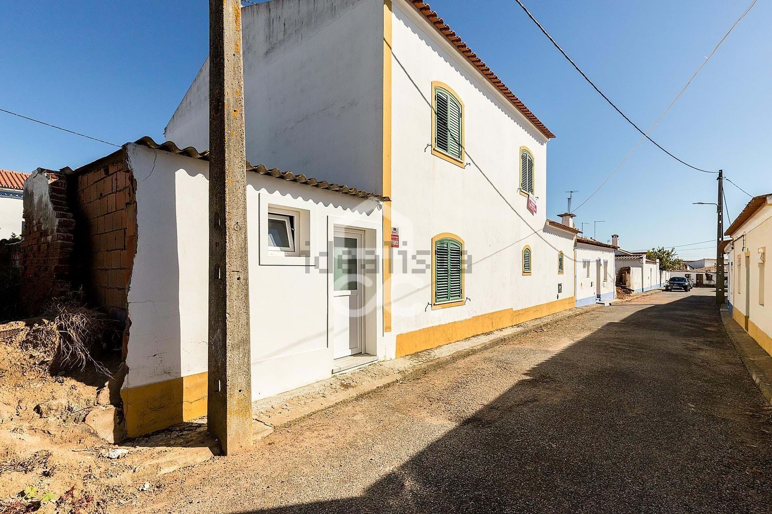 小楼房或独栋别墅出售在Rua da Pouca Farinha, 19 - 外立面
