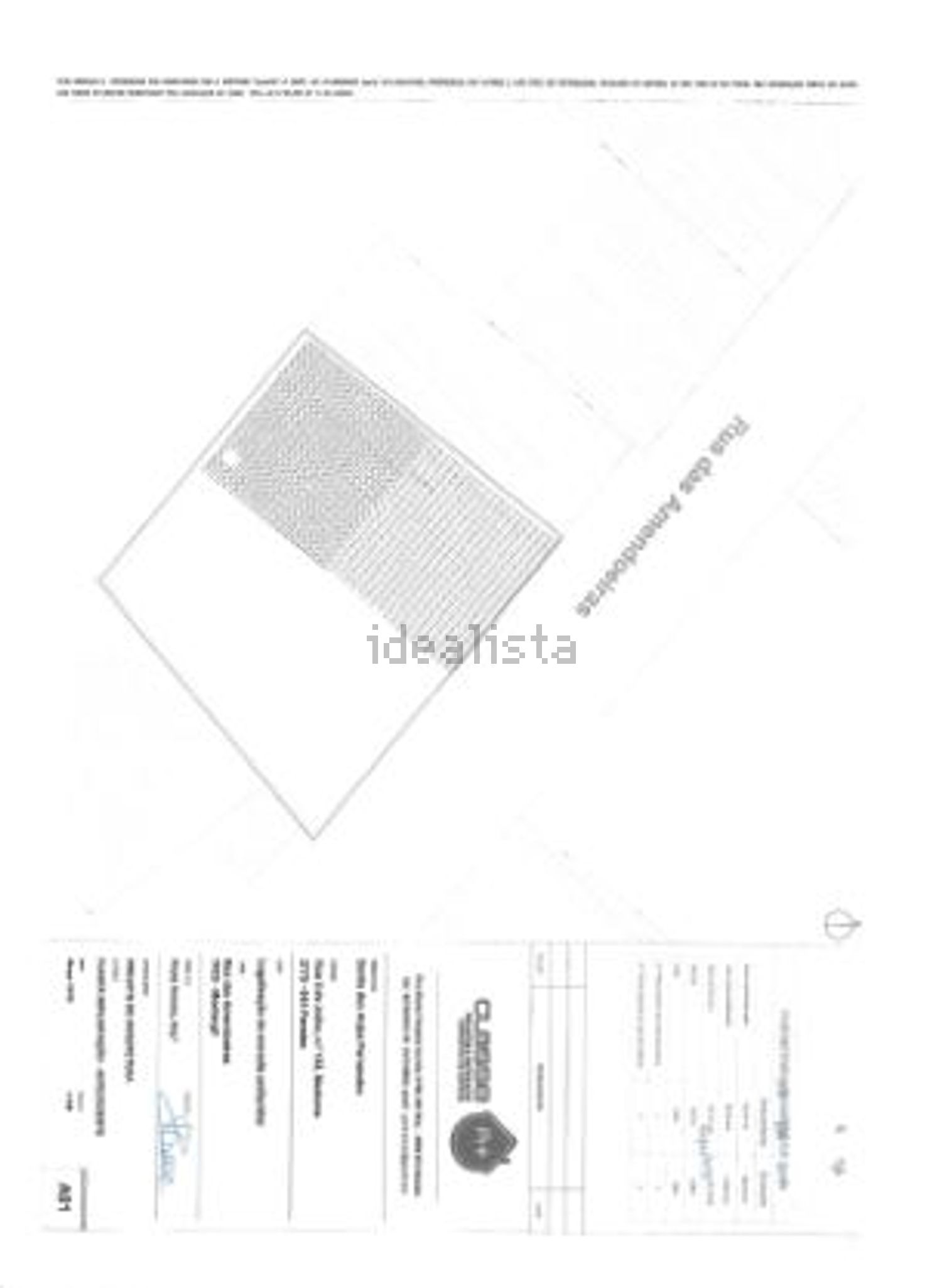 双拼别墅出售在Rua das Amendoeiras - 平面图