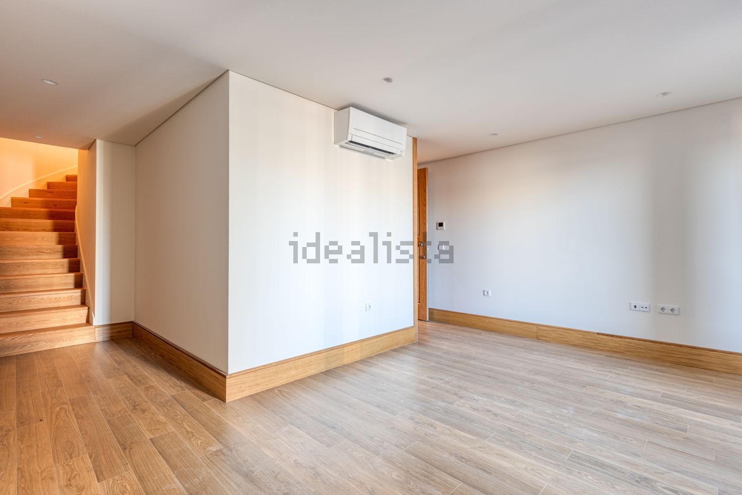 出租复式公寓在Rua do Almada - 客厅