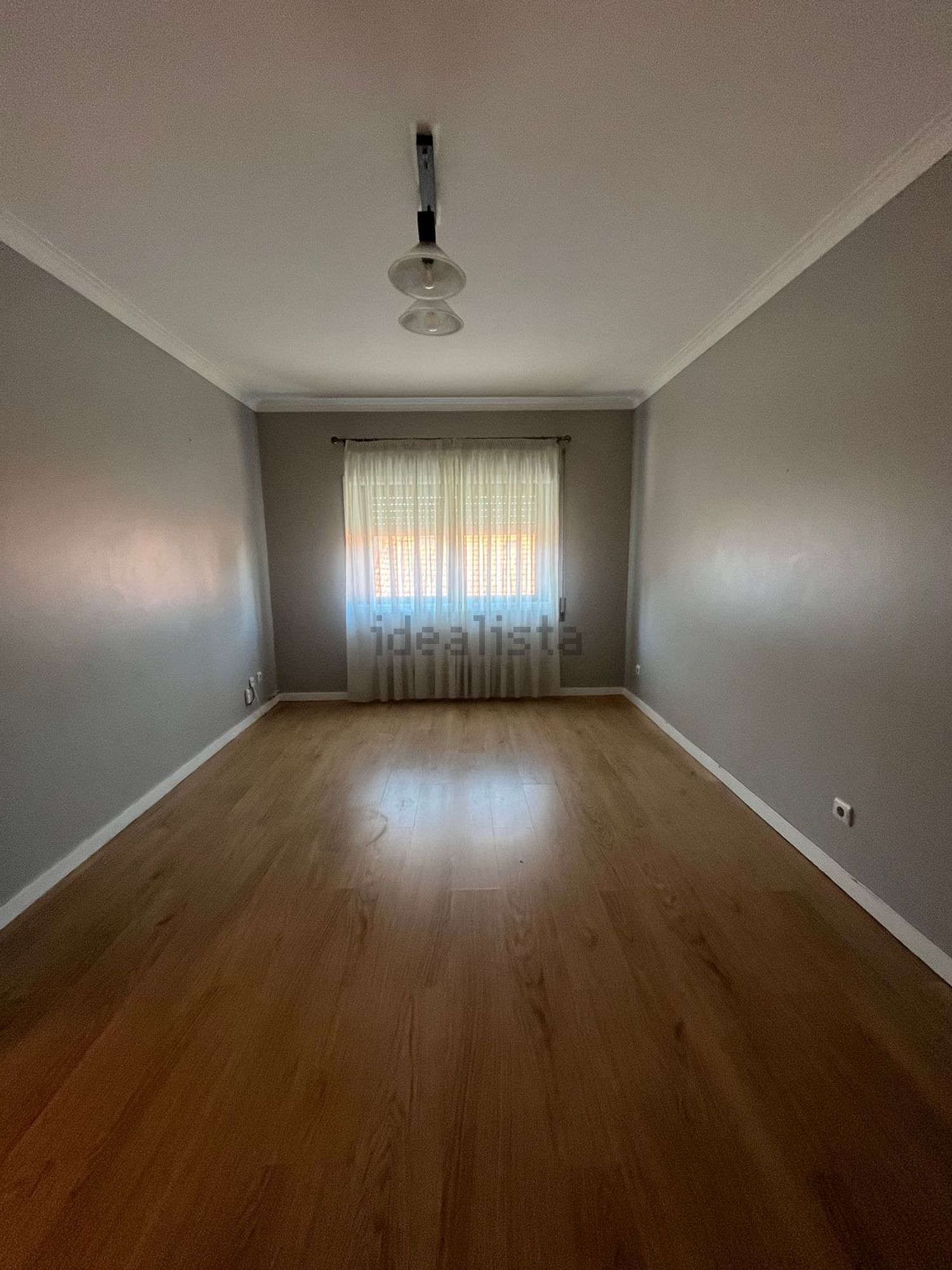 出租公寓 t2在Rua Sarmento Beires s/n - 餐厅
