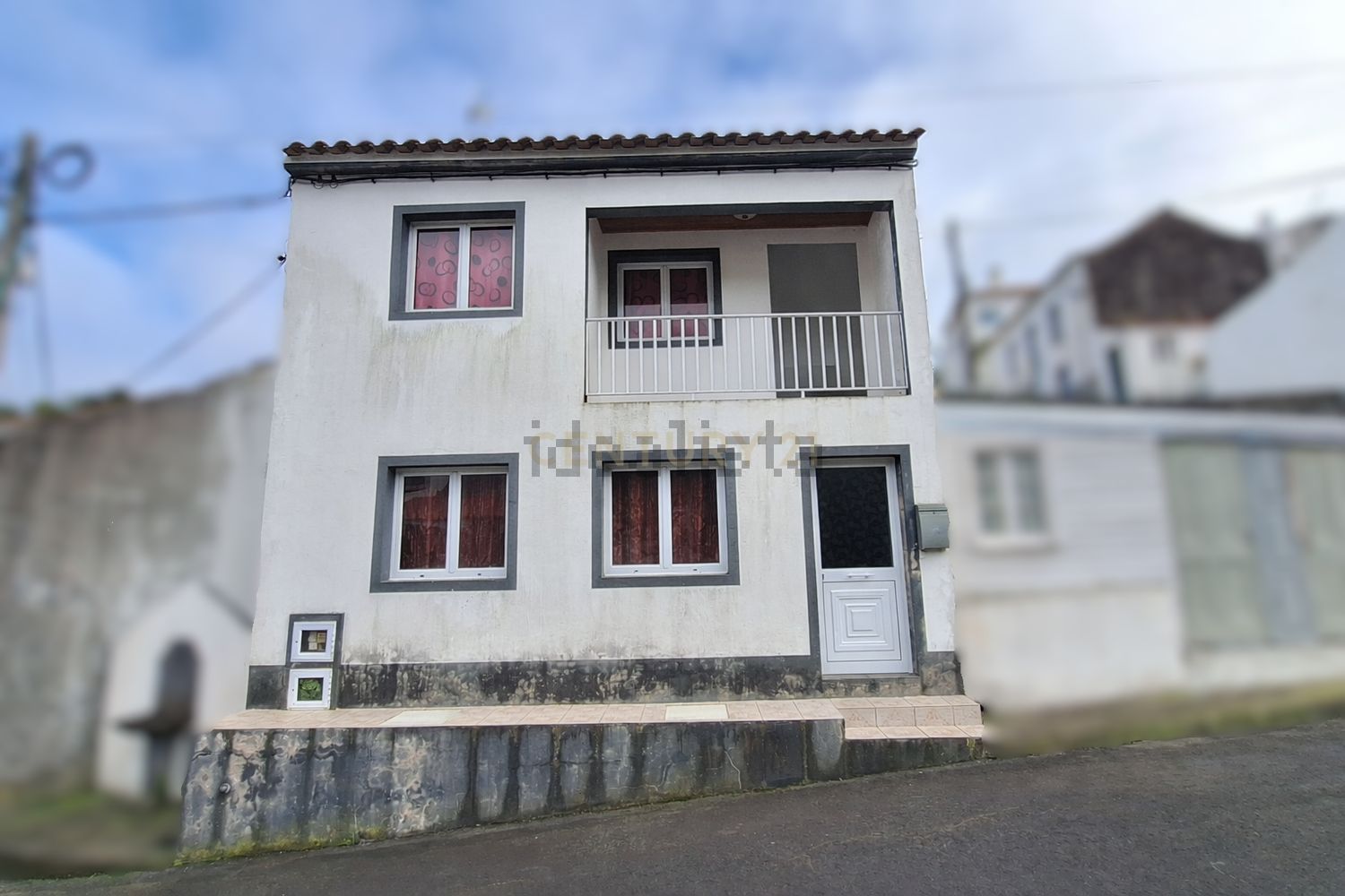 小楼房或独栋别墅出售在Rua Jorge M. Reis Machado s/n - 外立面