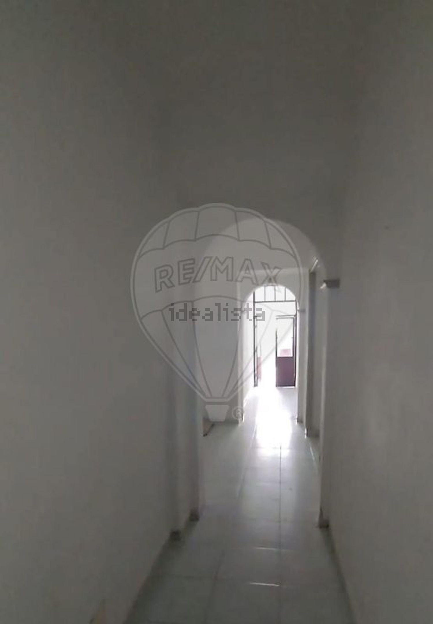 公寓 t3出售在Travessa da Fonte de São Lourenço - 过道