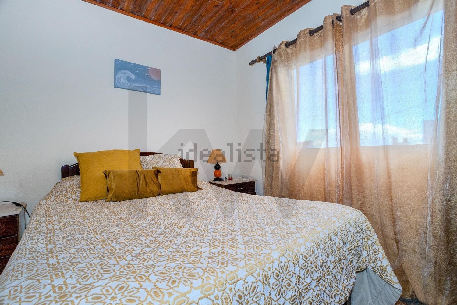小楼房或独栋别墅出售在Rua da Rocha s/n - 卧室