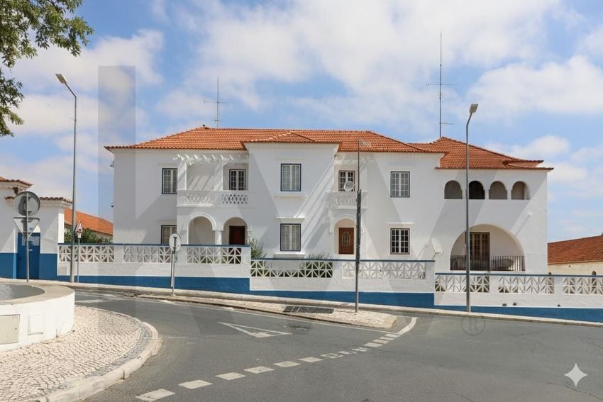 小楼房或别墅出售在Rua de Olivença s/n