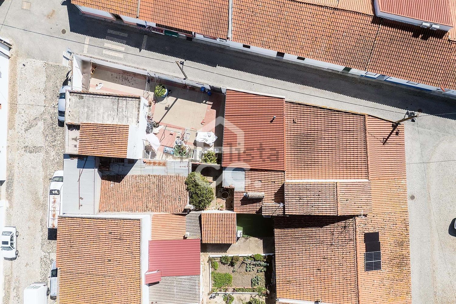 小楼房或独栋别墅出售在Rua de São Lourenço, 23 - 视线
