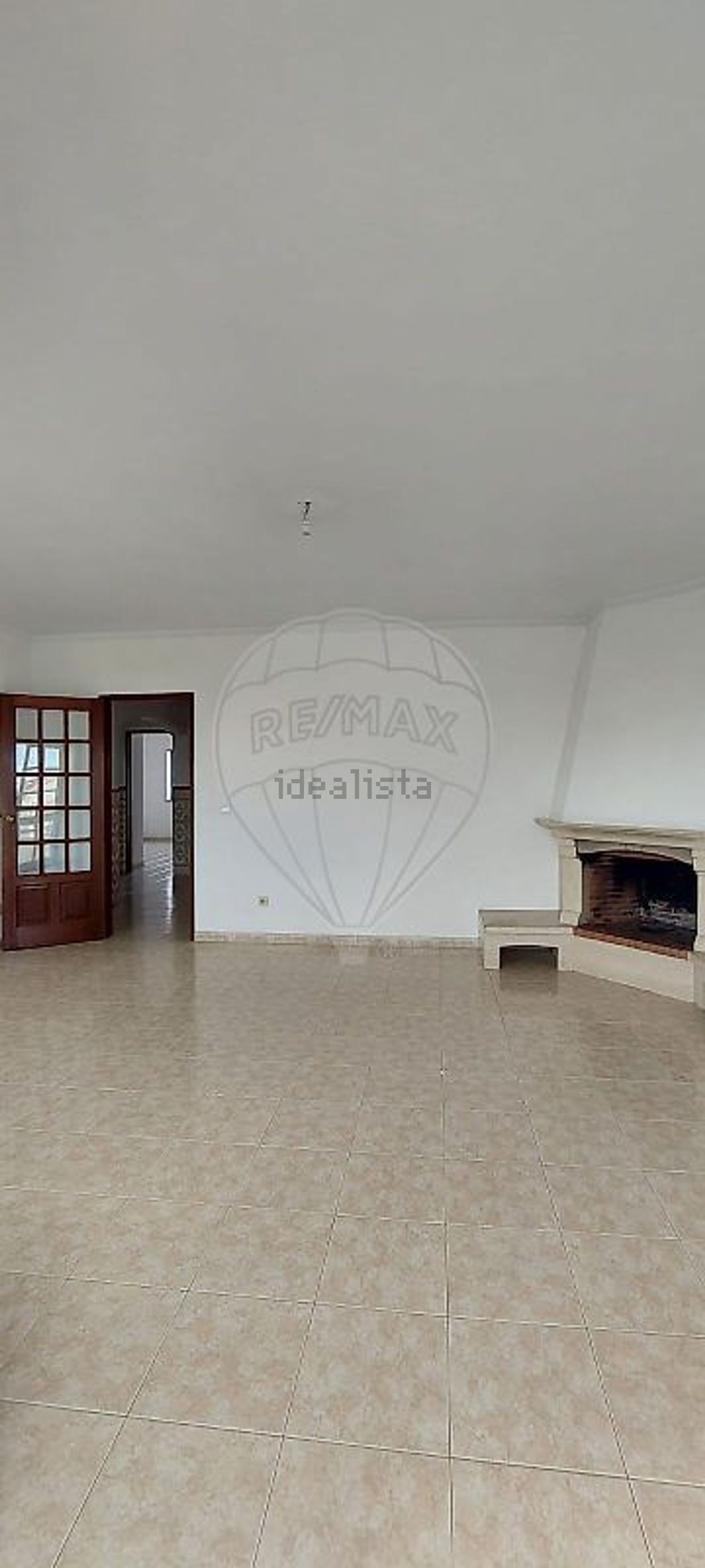 公寓 t2出售在Rua da Restauração, 18 - 居住