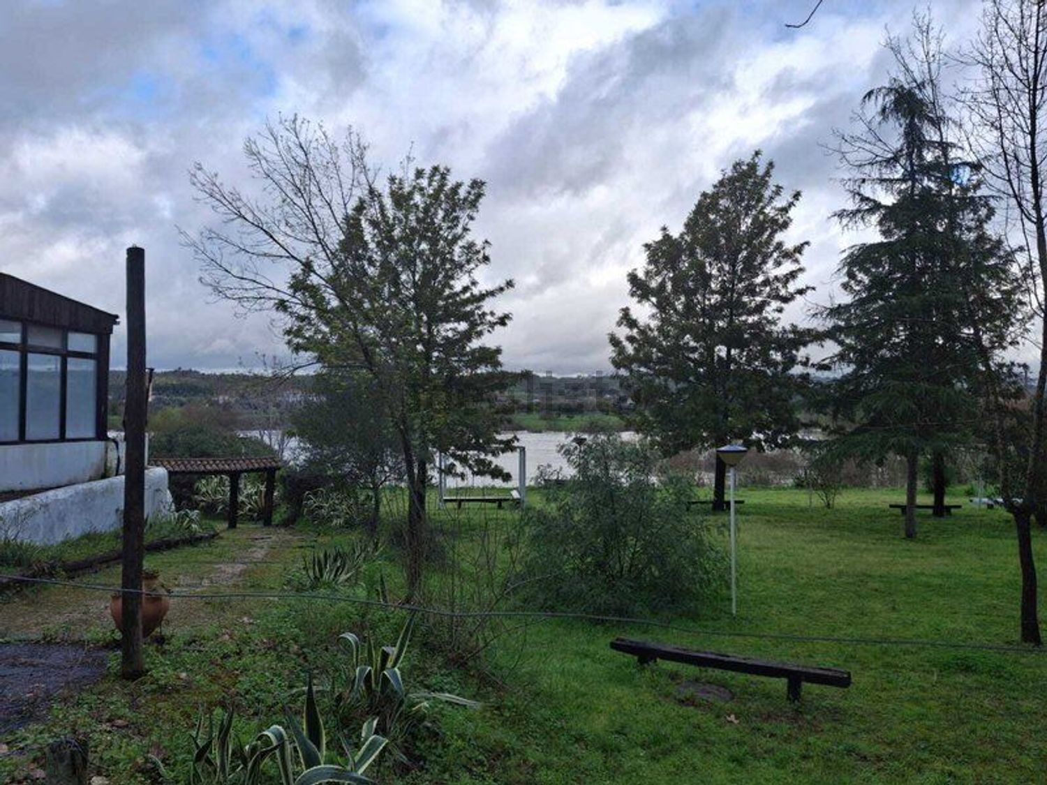 庄园出售在Rua Avelar Machado - 花园