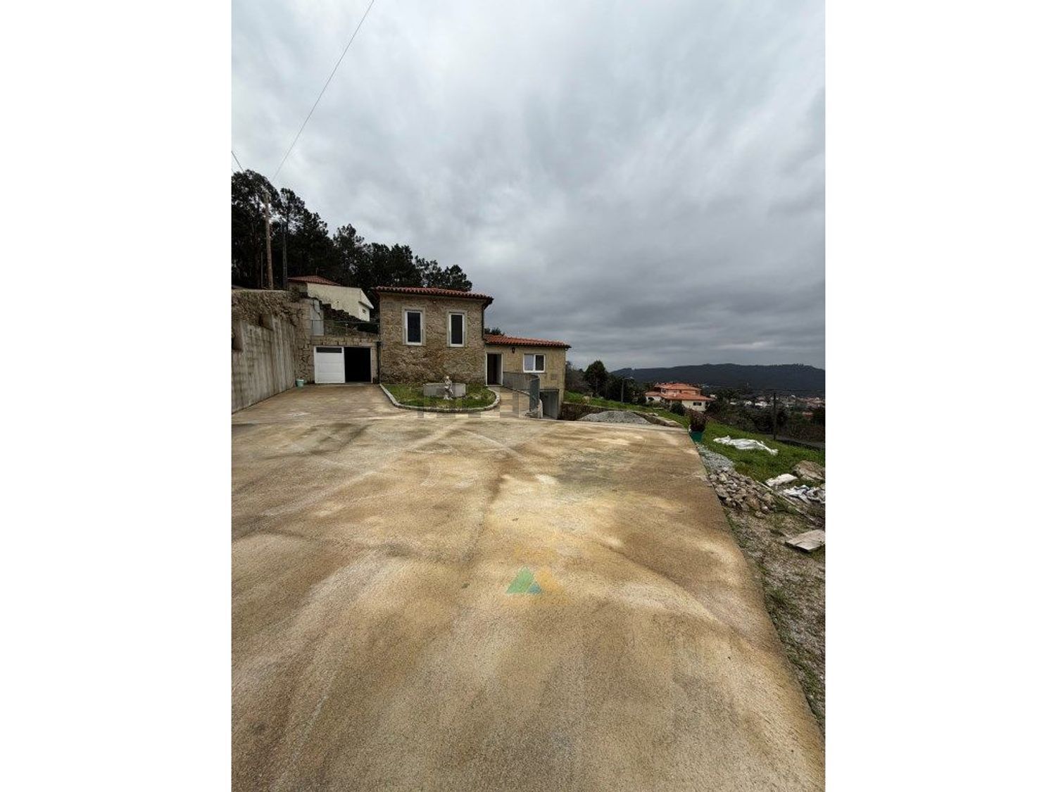 小楼房或独栋别墅出售在Rua da Fonte da Mineira - 照片