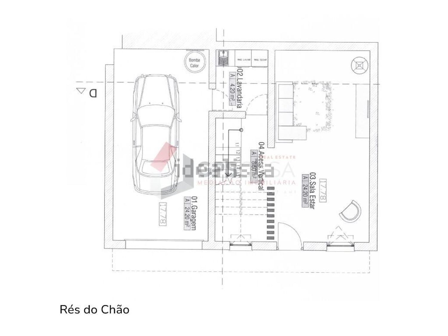 双拼别墅出售在Praia da Vitória (Santa Cruz) - 平面图