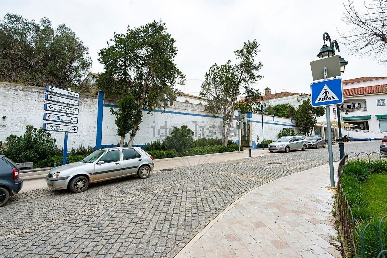 小楼房或独栋别墅出售在Rua Souza Prado - 花园