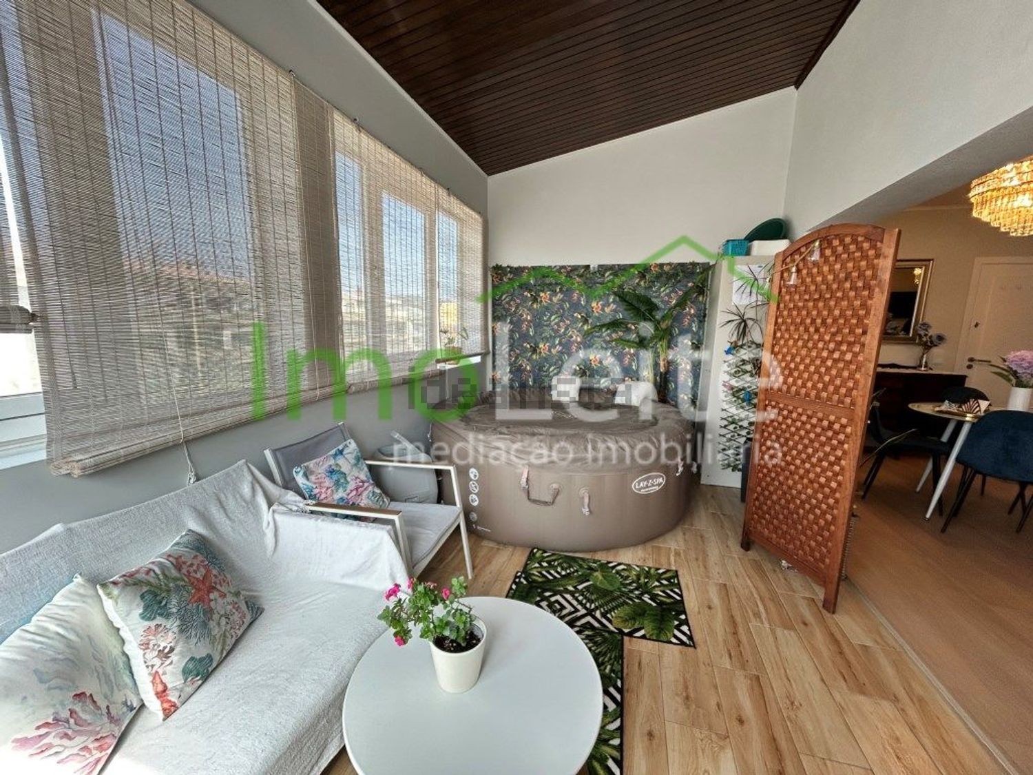 公寓 t3出售在Avenida Coronel Aires Martins - 客厅