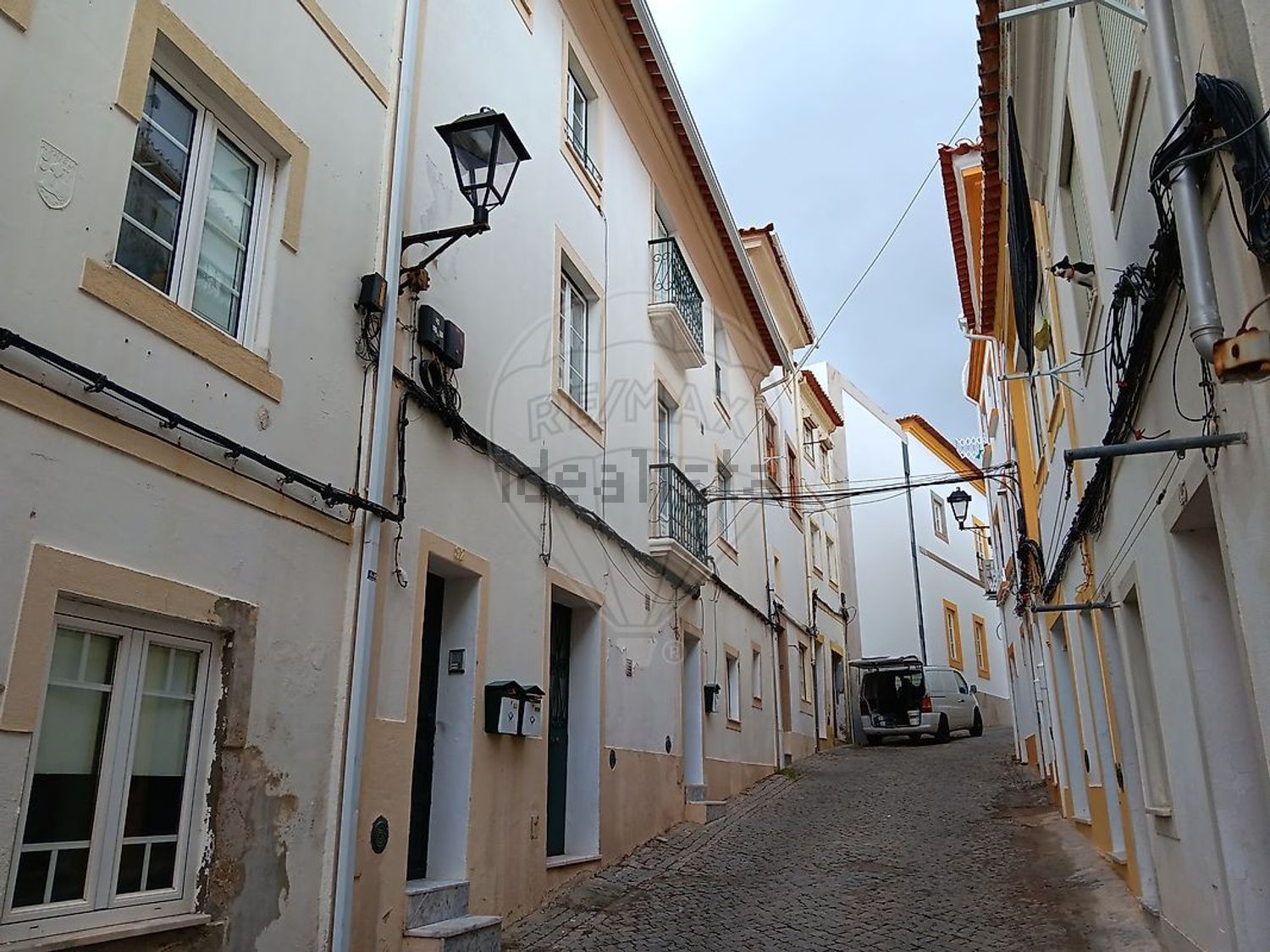 小楼房或独栋别墅出售在Rua da Misericórdia, 8 - 视线