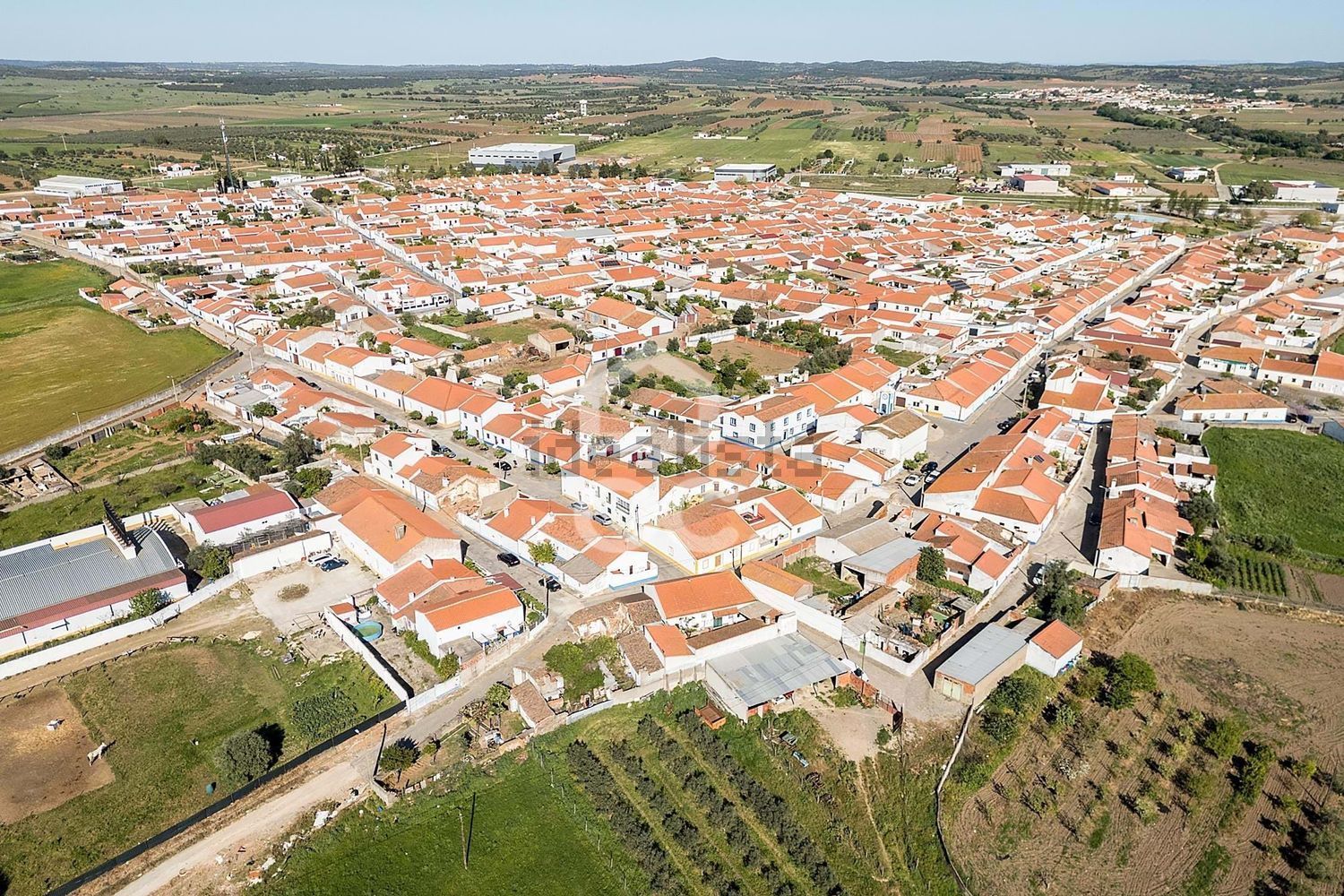 小楼房或独栋别墅出售在Rua da Pouca Farinha, 19 - 照片