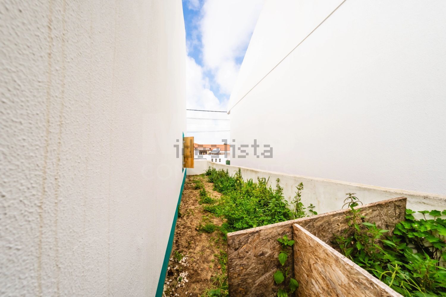 小楼房或别墅出售在Famalicão - 花园