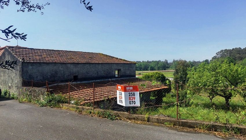 小楼房或别墅出售在Barroselas e Carvoeiro