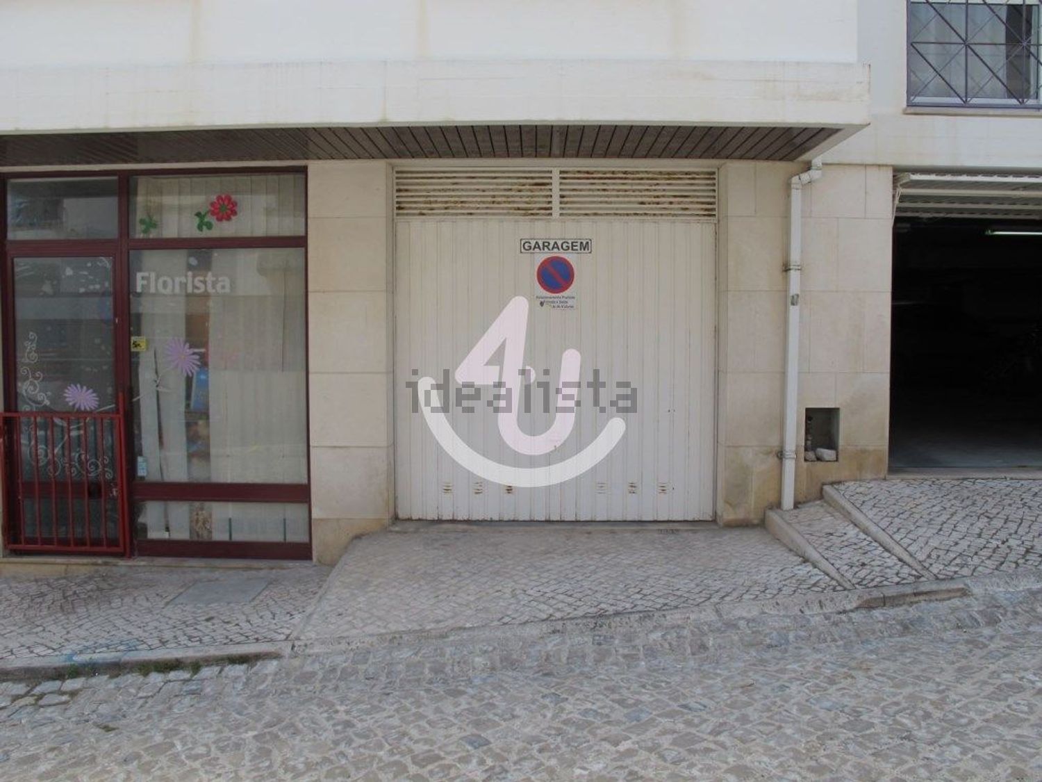 出租公寓 t2在São Martinho do Porto - 停车位