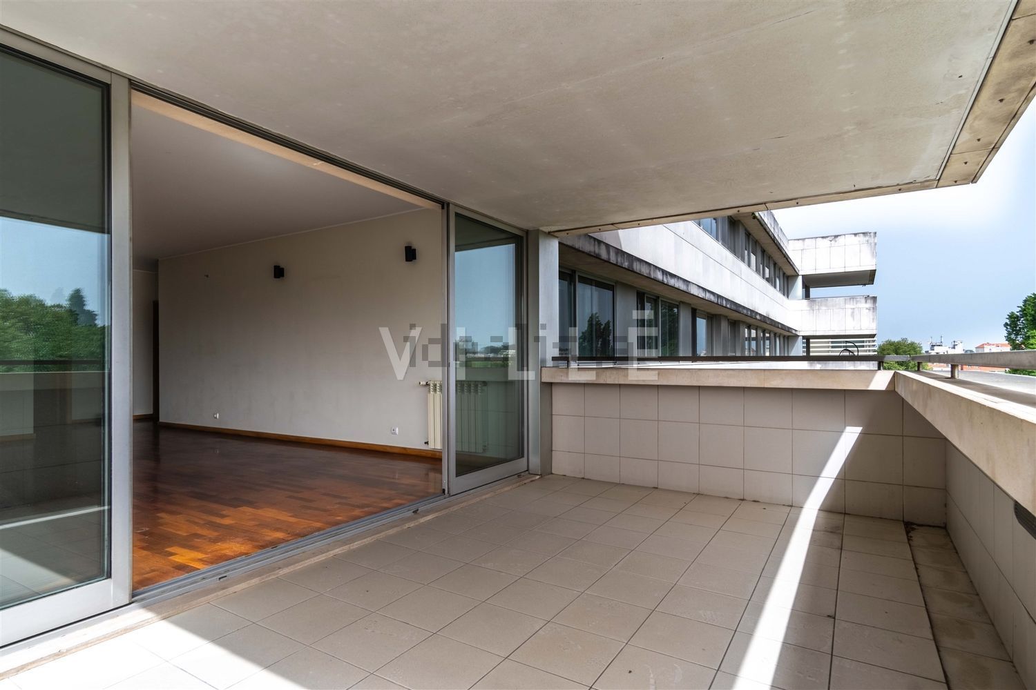 出租公寓 t2在Rua João Rosa, 145 - 露台