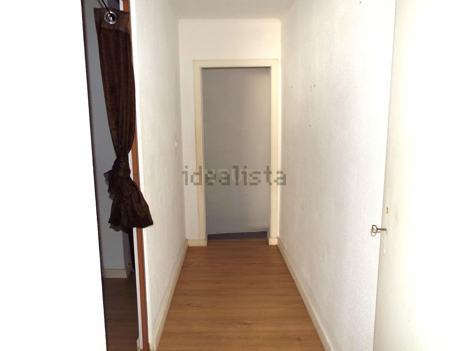 双拼别墅出售在Rua Germano Santos Vidigal, 19 - 过道