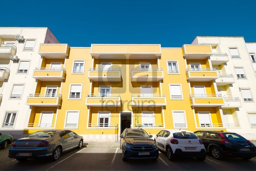 公寓 t2出售在Rua Engenheiro Manuel Baptista