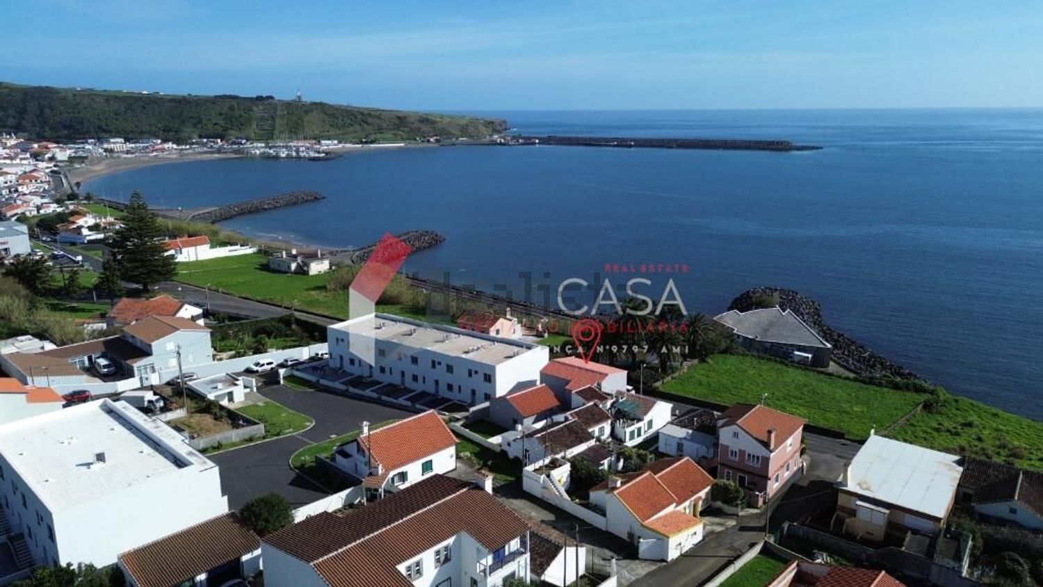 双拼别墅出售在Praia da Vitória (Santa Cruz) - 视线
