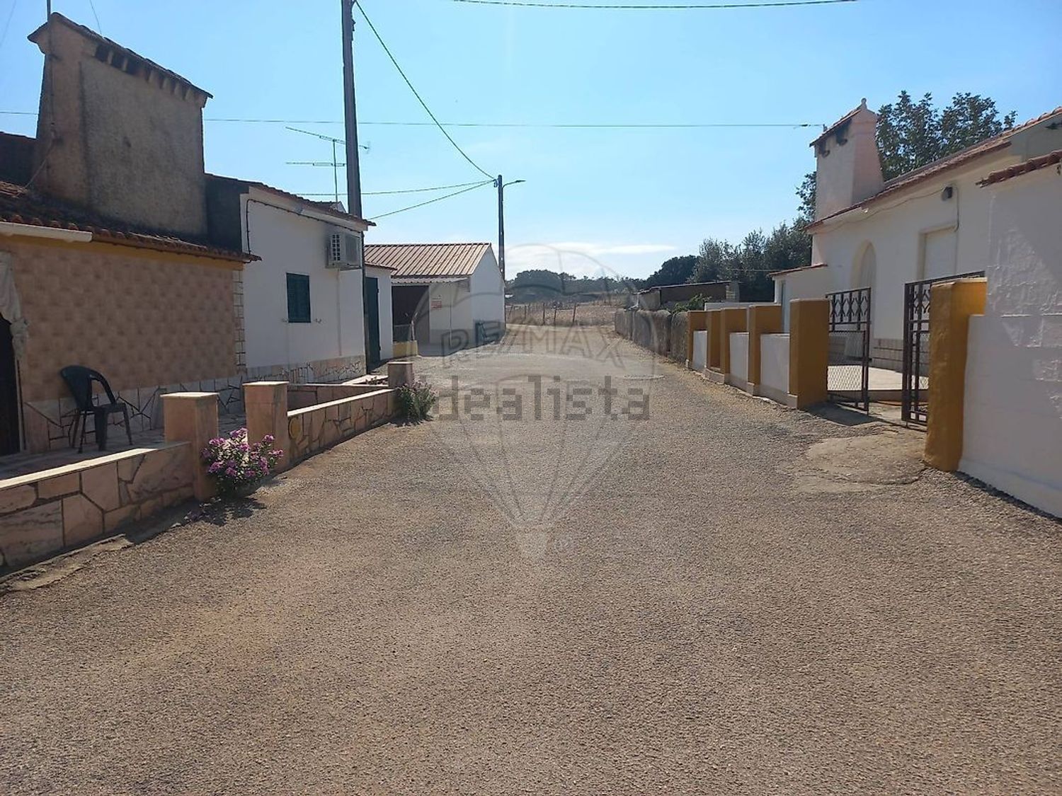 小楼房或独栋别墅出售Autoestrada do Alentejo - 外立面