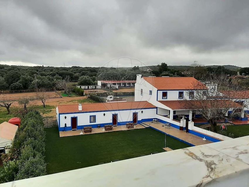 庄园出售在Arcos