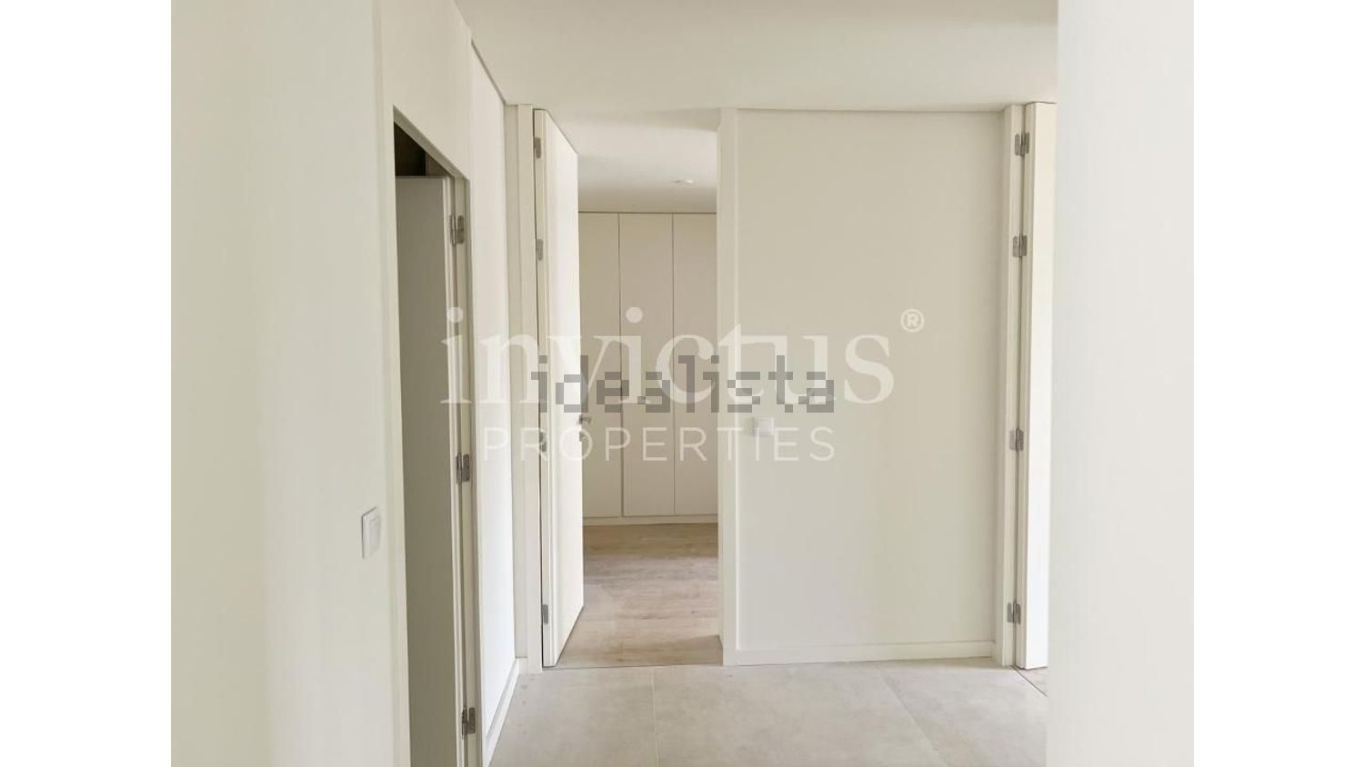 公寓 t3出售在Rua de São Brás, 530 - 过道