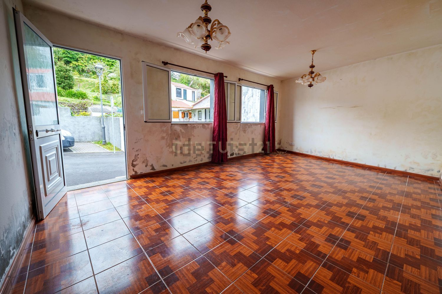 小楼房或独栋别墅出售在Rua Jorge M. Reis Machado s/n - 居住