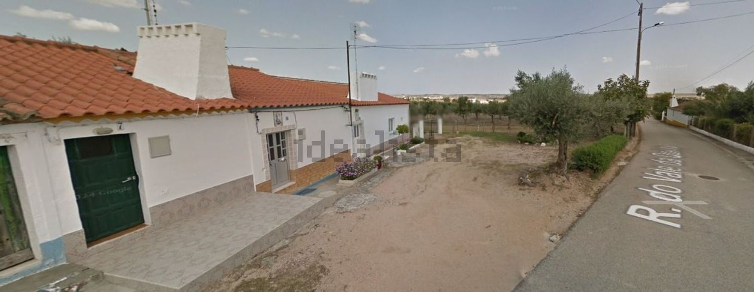 小楼房或独栋别墅出售在Rua do Vale da Quinta, 3 - 外立面