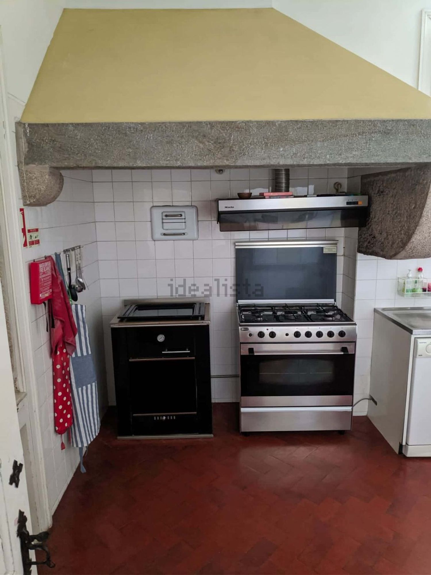 出租房间在Rua das Petigueiras, 1 - 厨房