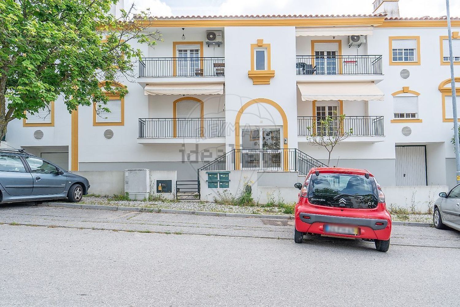 出租公寓 t2在Rua Lidia Cutileiro - 外立面