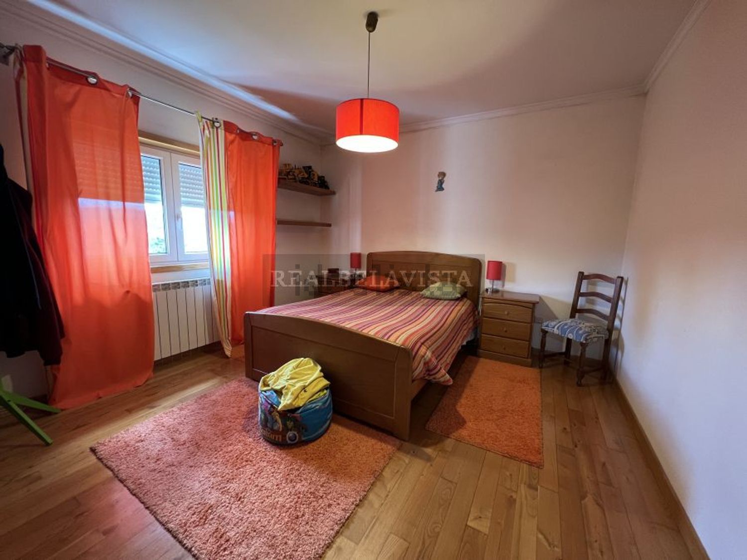 小楼房或独栋别墅出售在Vila Real - 卧室