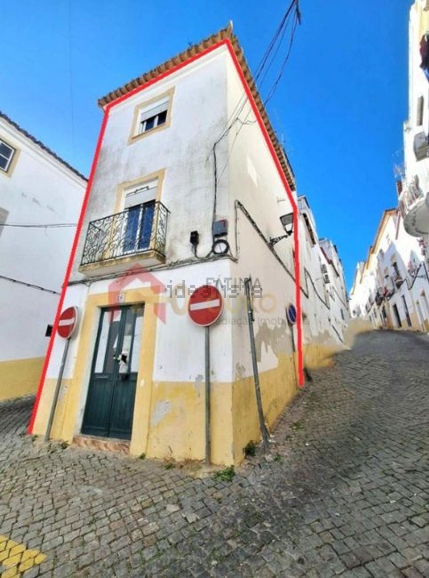 联排别墅出售在Assunção - Ajuda - Salvador - Santo Ildefonso - 外立面