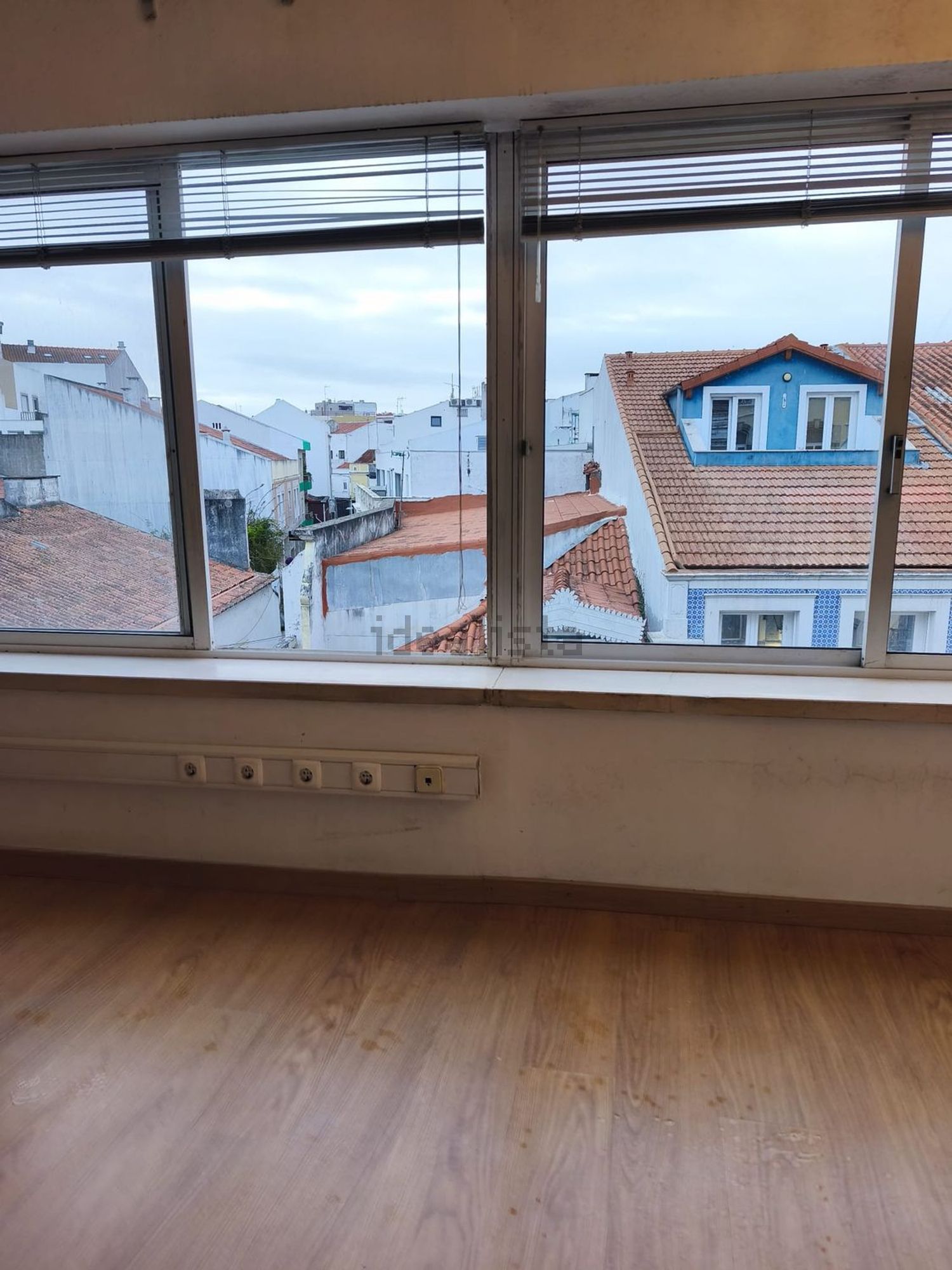 公寓 t1出售在Rua General Queirós, 62 - 阳台