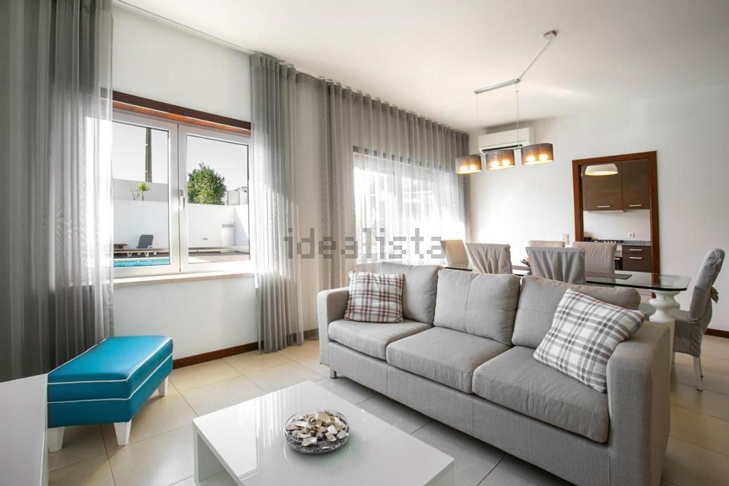 出租公寓 t2在Rua Monte Siano Pederneira, 10 - 客厅