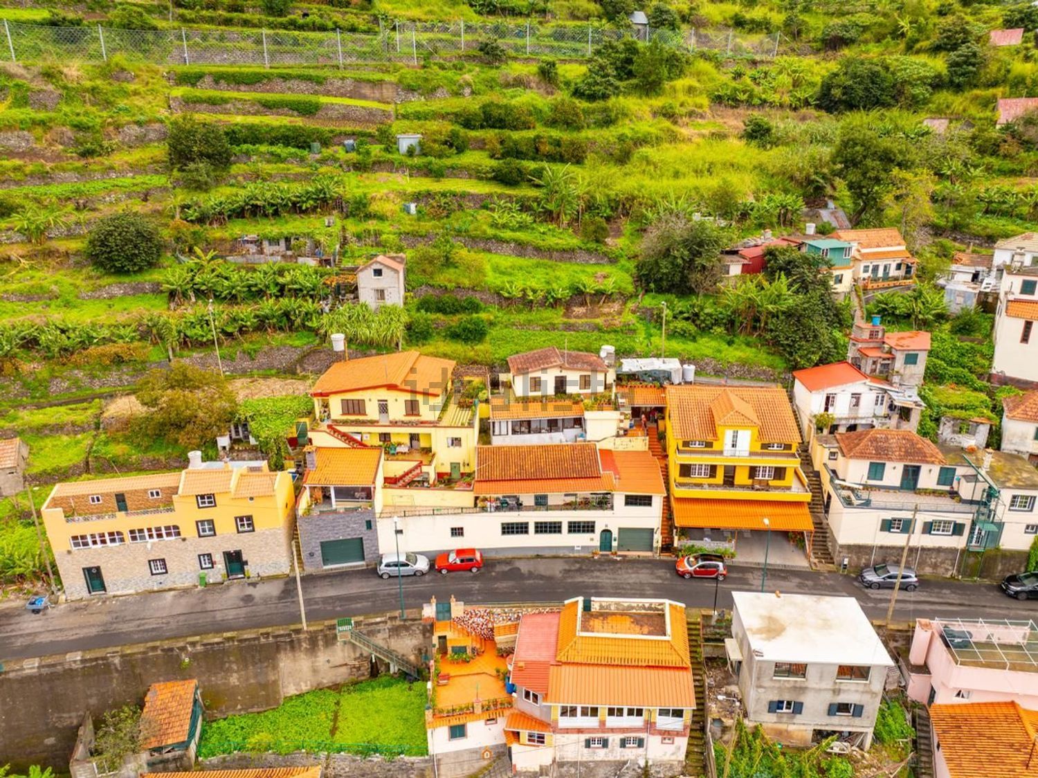 小楼房或独栋别墅出售在Estrada da Levada Da Rocha s/n - 照片