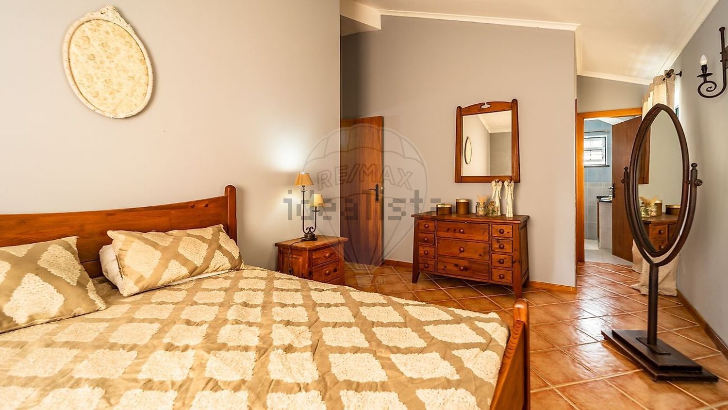 小楼房或独栋别墅出售在Rua António Martins Silva Plácido - 卧室