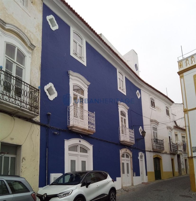 小楼房或独栋别墅出售在Rua da Pedra, 5 a
