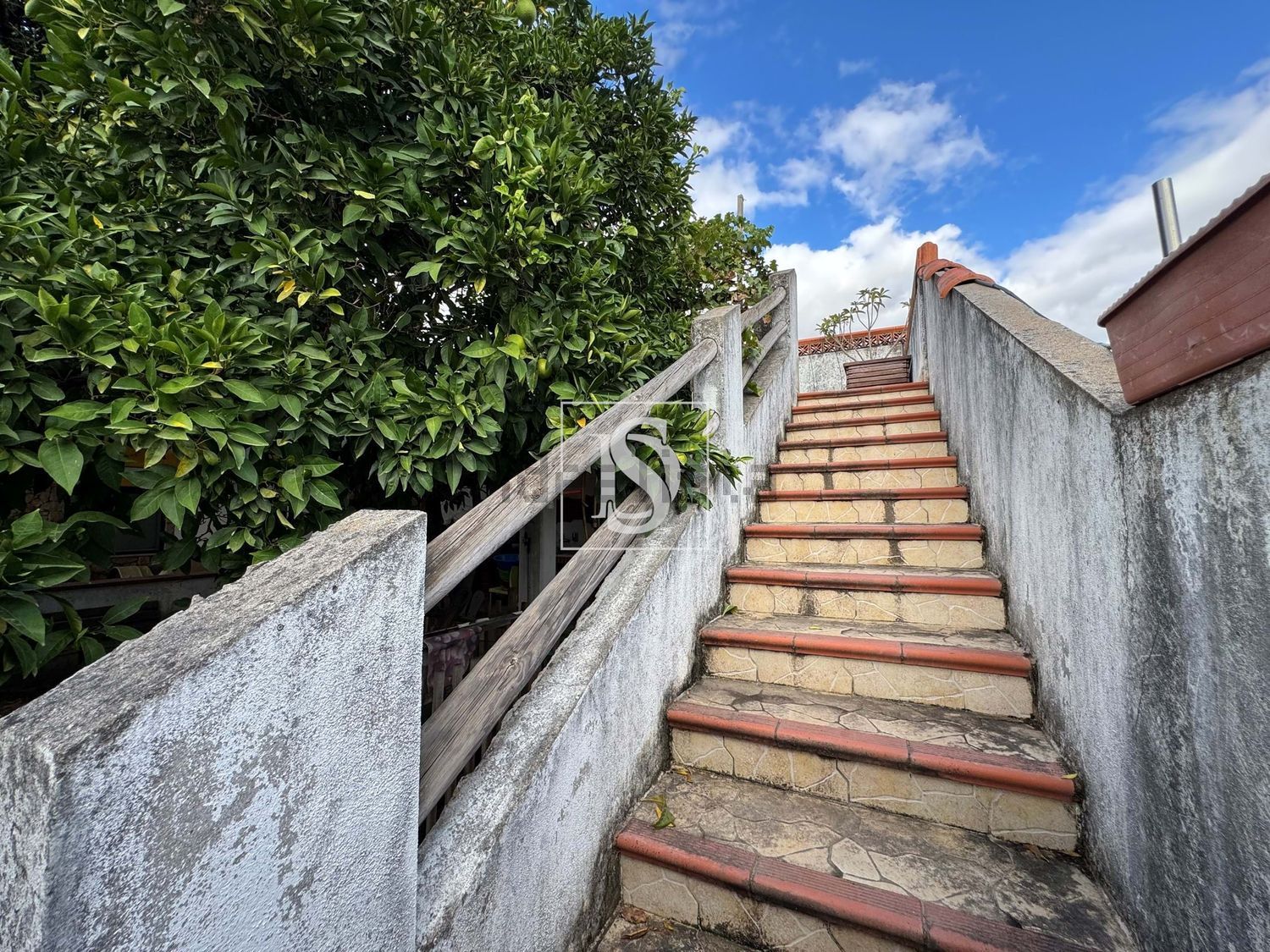 小楼房或别墅出售在Ponte de Sor - 详情
