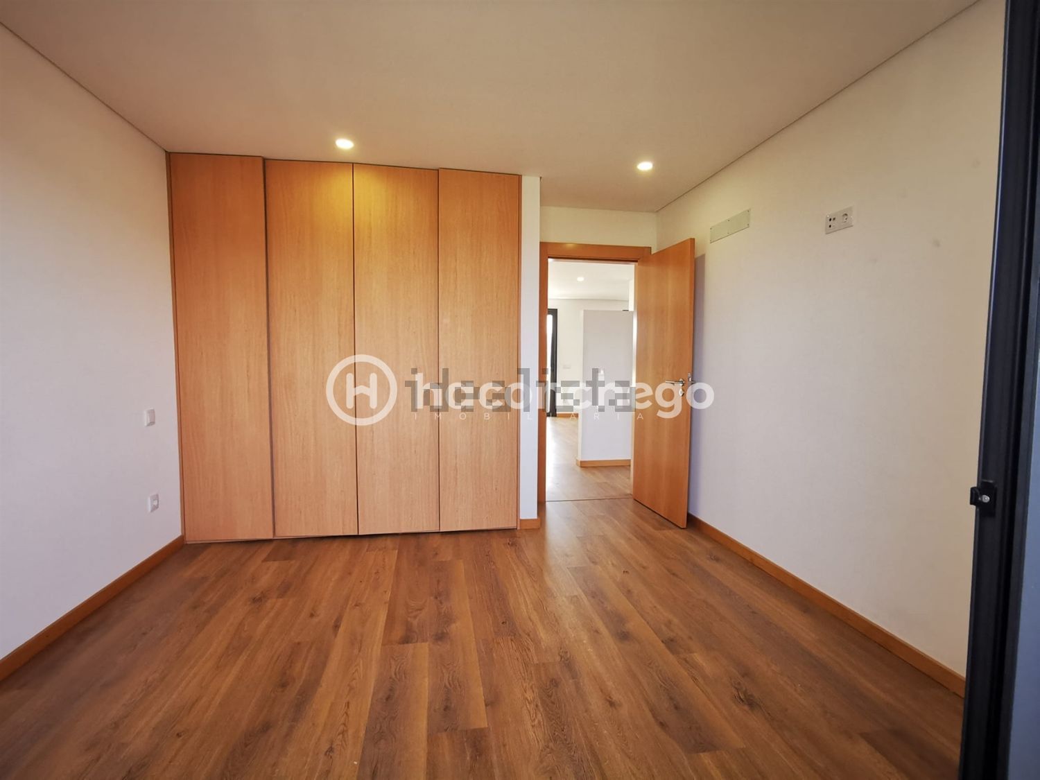 公寓 t2出售在Rua de São Pedro, 126 - 试衣间