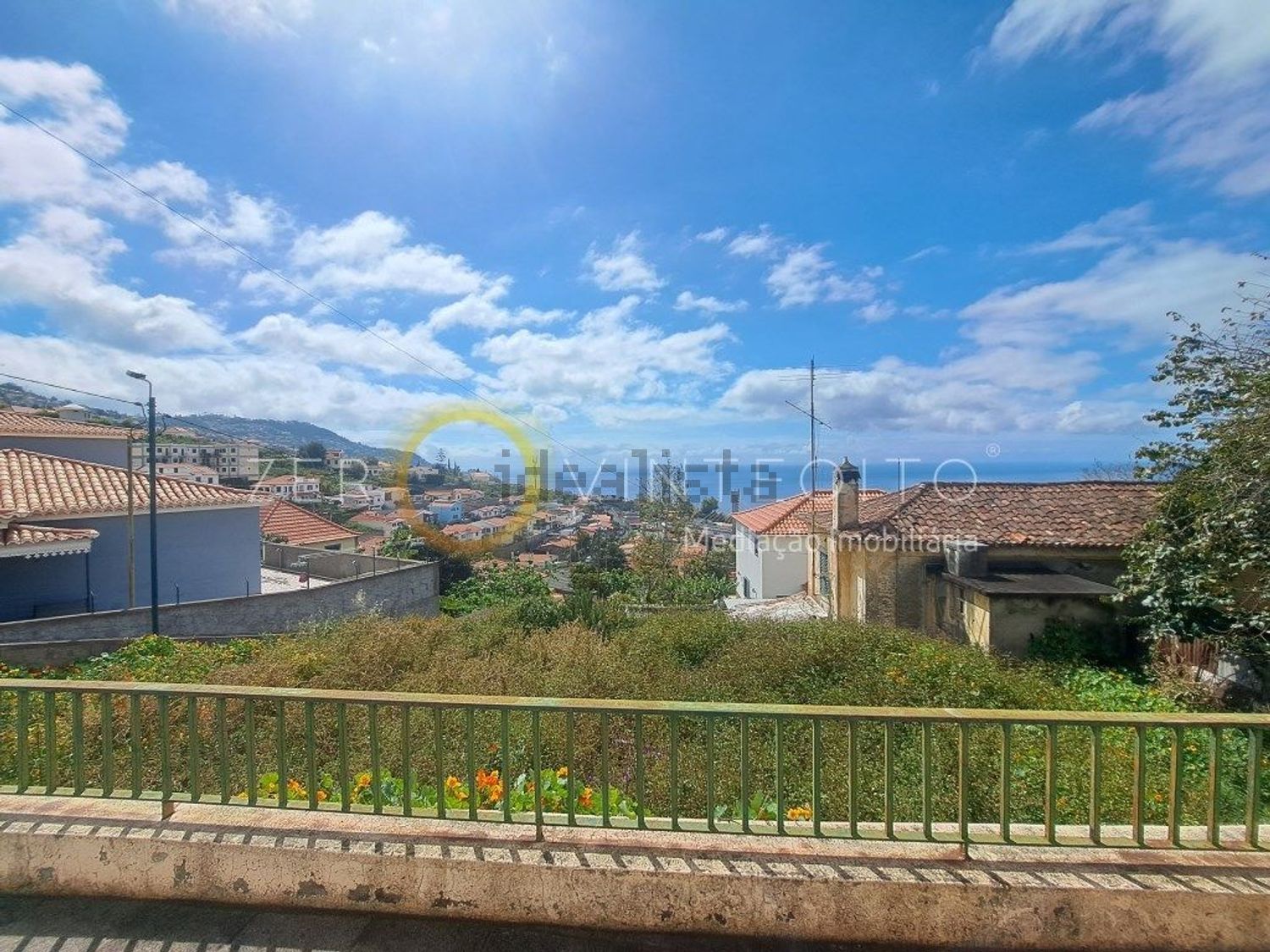 小楼房或独栋别墅出售在Beco da Quinta do Salvador - 照片