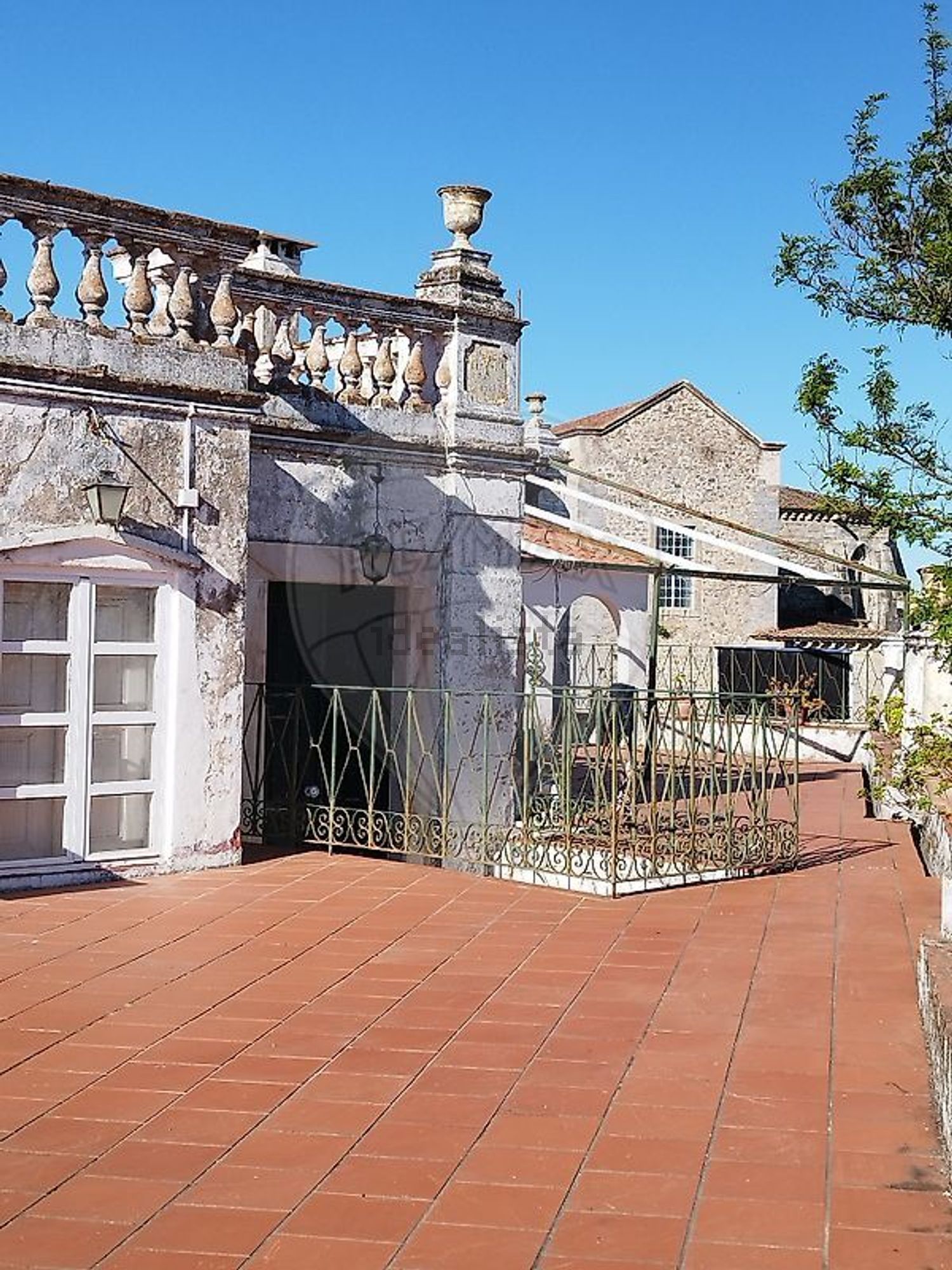 宫殿出售在Largo de São Domingues, 1 - 外立面