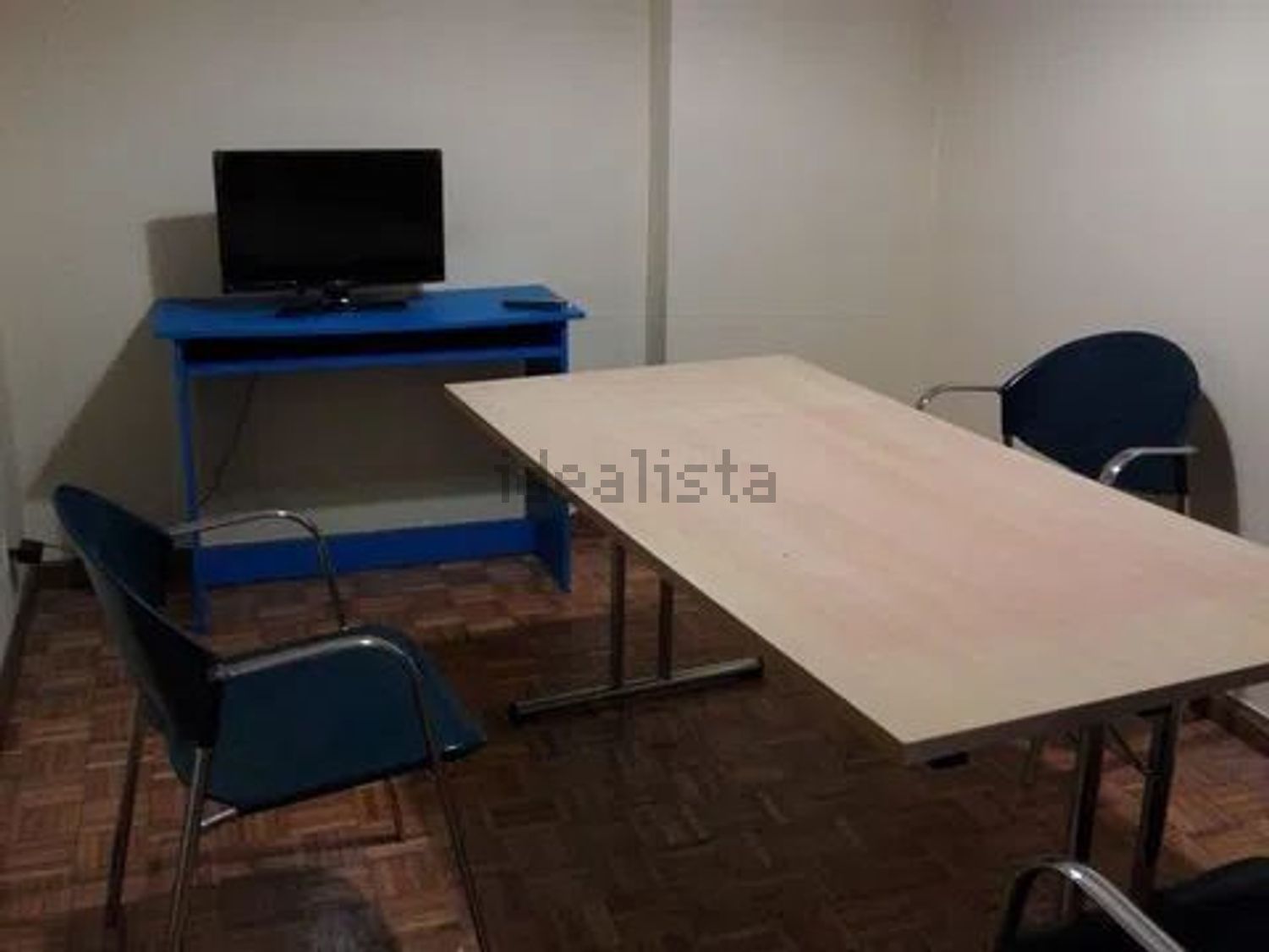 出租房间在Praceta São Cristovão, 76 - 客厅