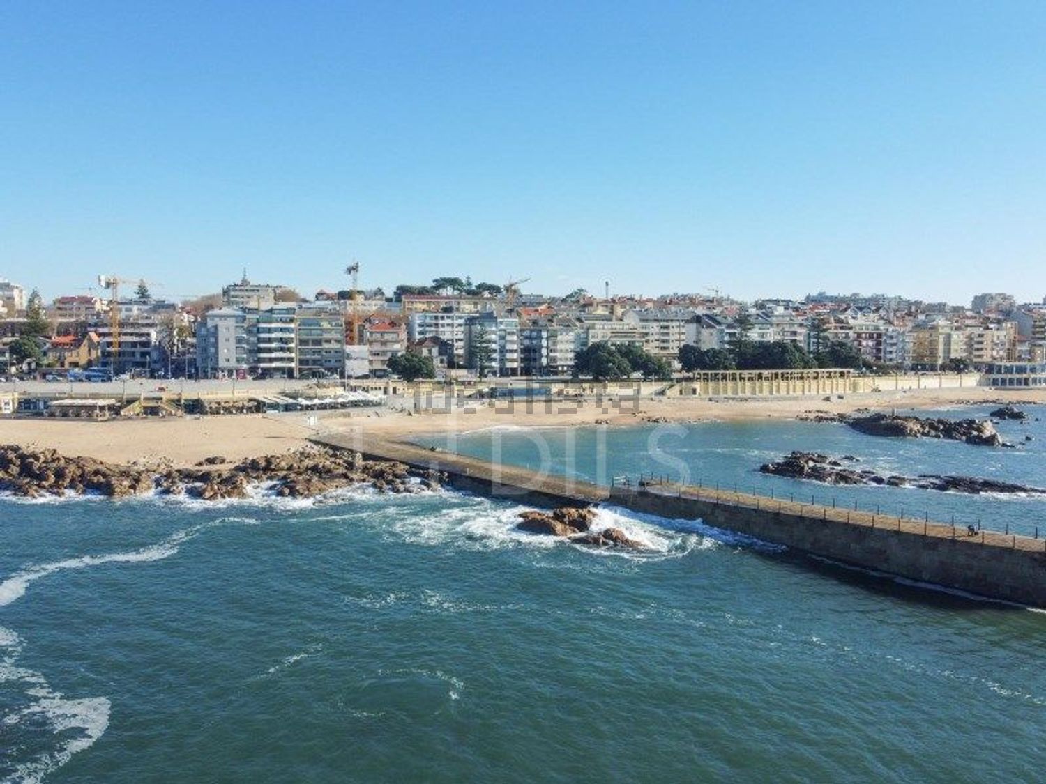 公寓 t3出售在Rua de Adelaide da Silva Pinto Aroso s/n - 视线